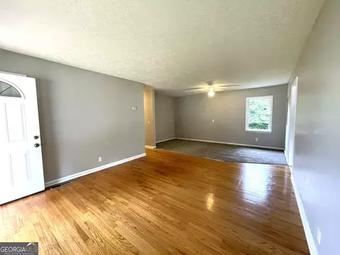 109 Alton Dr, Lagrange, GA 30241 photo 4
