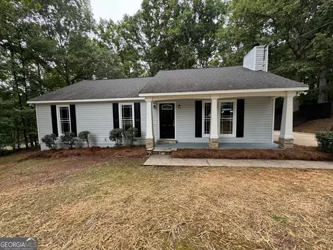 101 Cedar Creek Ct, Lagrange, GA 30240