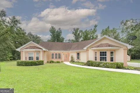 85 Palomino Ct, Woodbine, GA 31569