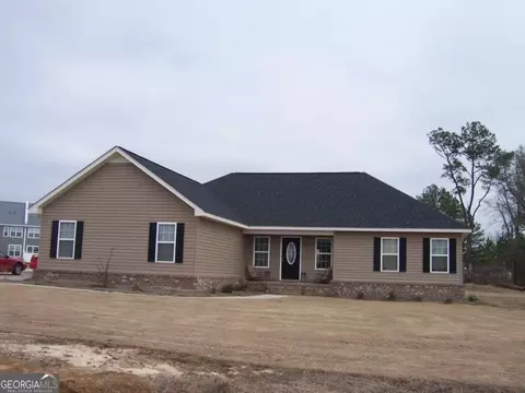 105 Thomkin Dr, Statesboro, GA 30458
