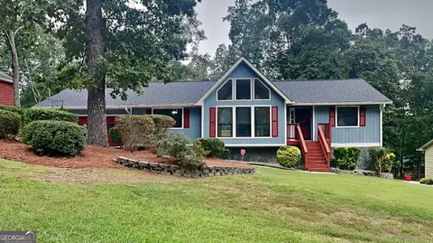 3239 Boulder Brook Dr, Stonecrest, GA 30038
