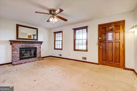 Living - 80 Mcdonough St, Hampton, GA 30228 photo 2 of 2