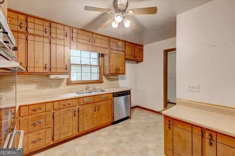 Kitchen - 80 Mcdonough St, Hampton, GA 30228 photo 2 of 2