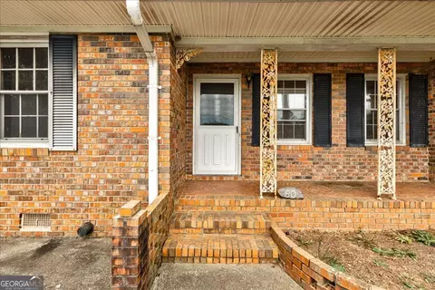 Exterior - 80 Mcdonough St, Hampton, GA 30228 photo 2 of 6