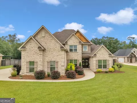 1053 Chattahoochee Dr, Bonaire, GA 31005