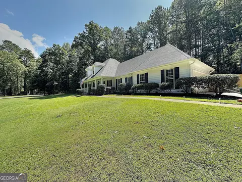 104 Brookwood Dr, Lagrange, GA 30240 photo 3