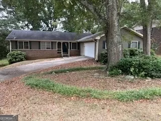 5759 Lanny Ln, Lithonia, GA 30058