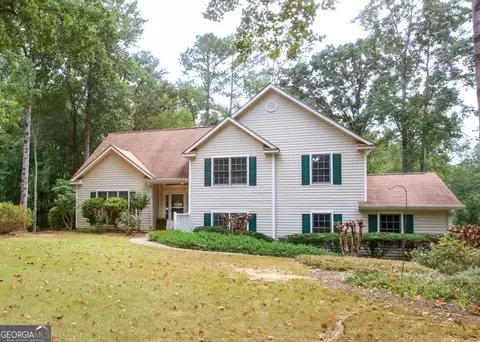 30 Happy Valley Estates Dr, Newnan, GA 30263