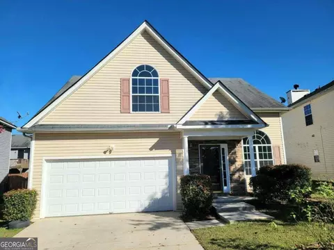2518 S Hills Pkwy, Riverdale, GA 30296
