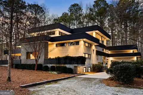 240 Flynn Rdg, Chattahoochee Hills, GA 30268