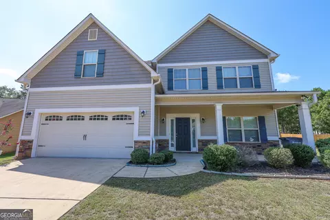 506 Creekside Dr, Lagrange, GA 30240