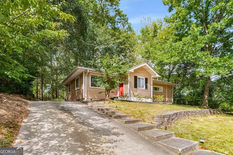 1686 Dresden Dr NE, Atlanta, GA 30319