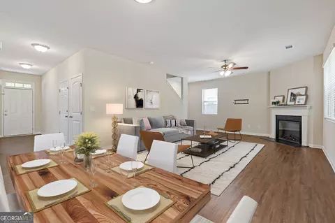 1041 Eldon Ln, Fairburn, GA 30213 photo 9