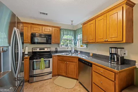 130 Cornus Dr, Covington, GA 30016 photo 11