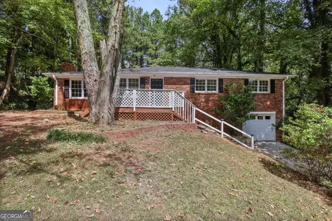 1538 Oakmont Dr, Acworth, GA 30102