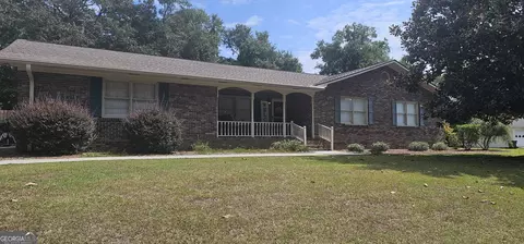 169 Ponderosa Dr, Swainsboro, GA 30401