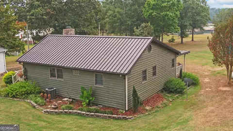 200 Inlet Point Rd, Fair Play, SC 29643