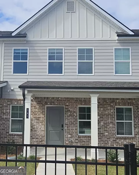341 S Point Blvd #22, Mcdonough, GA 30253