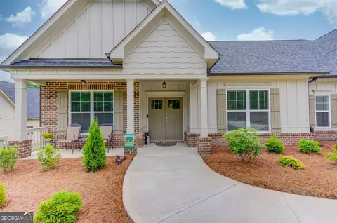 381 Ledbetter Rd, Winder, GA 30680 photo 2