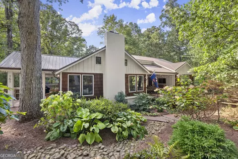161 Cedar St, Roswell, GA 30075