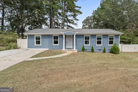 585 Roxbury Dr, Riverdale, GA 30274