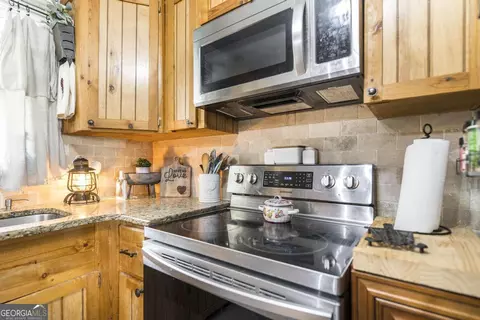 209 Randy Cir, Warner Robins, GA 31088 photo 13