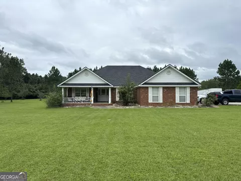 8019 Val Del Rd, Adel, GA 31620