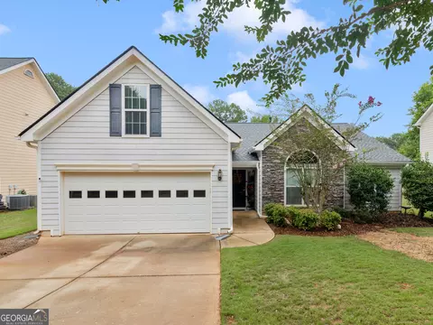 144 Lantana Dr, Locust Grove, GA 30248