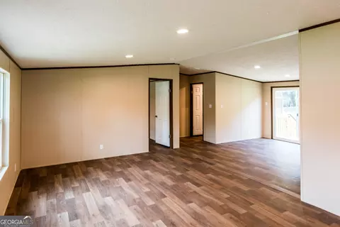 80 Barber Rd, Covington, GA 30016 photo 4
