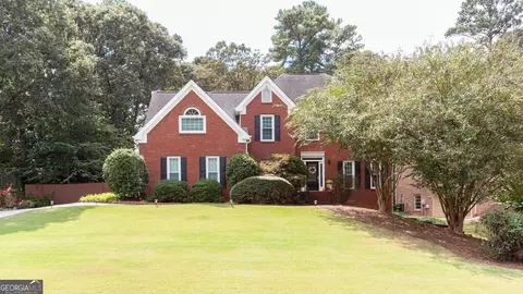 1105 Castle Pointe Ln, Grayson, GA 30017
