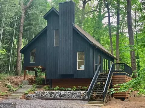 138 Magnolia St, Roswell, GA 30075