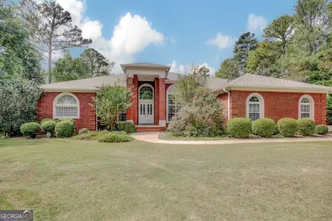 385 Windermere Cir, Newnan, GA 30265