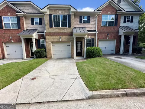 3133 Bernauer Trce, Atlanta, GA 30360
