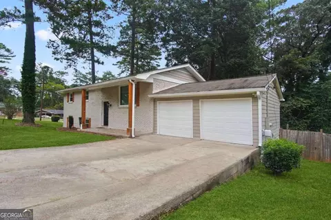2772 Williamsburg Way, Decatur, GA 30034