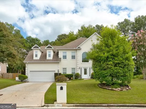 2560 Almont Way, Roswell, GA 30076