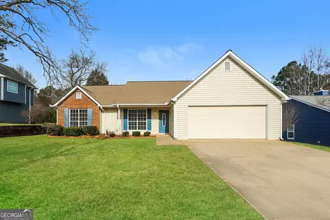 853 River Mist Dr, Jonesboro, GA 30238