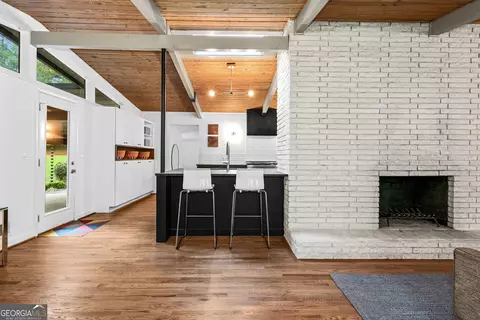 Kitchen - 3036 Hathaway Ct, Chamblee, GA 30341 photo 11 of 12