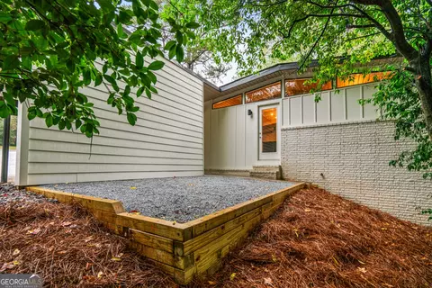 Exterior - 3036 Hathaway Ct, Chamblee, GA 30341 photo 4 of 15
