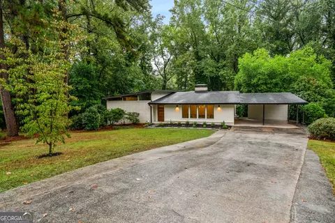 Exterior - 3036 Hathaway Ct, Chamblee, GA 30341 photo 8 of 15
