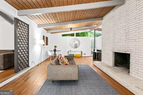 Living - 3036 Hathaway Ct, Chamblee, GA 30341 photo 3 of 11