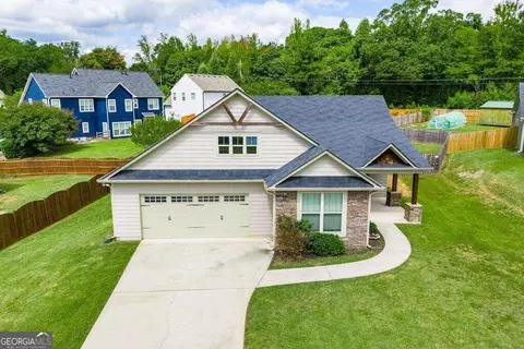 576 Susie Creek Ln, Villa Rica, GA 30180