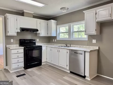 222 Midway Rd, Barnesville, GA 30204 photo 12