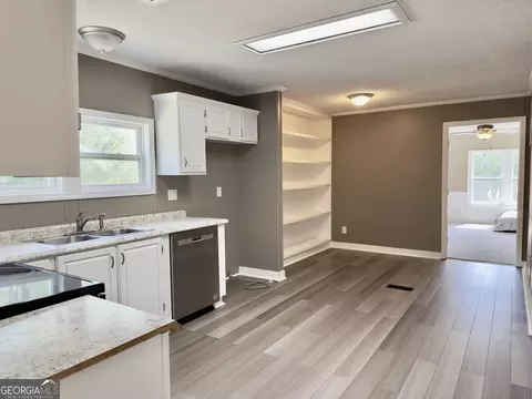 222 Midway Rd, Barnesville, GA 30204 photo 13