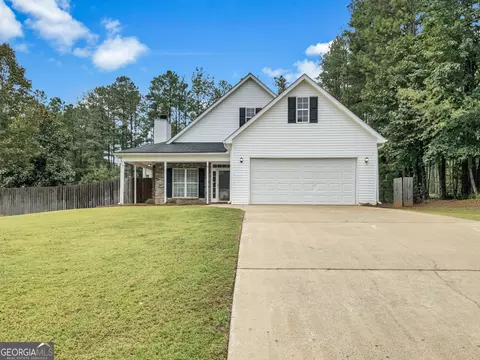 316 Chestnut Oak Dr, Carrollton, GA 30116