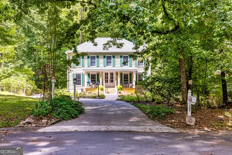 109 Rosewood Ct, Peachtree City, GA 30269