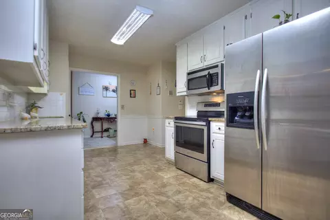 65 Vintage Dr, Covington, GA 30014 photo 10