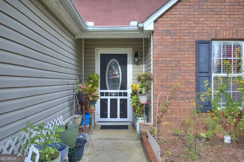 65 Vintage Dr, Covington, GA 30014 photo 2