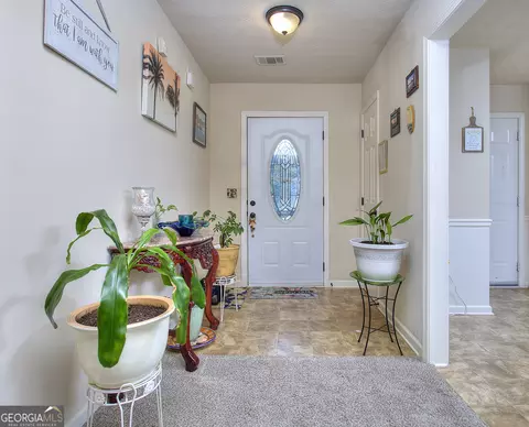 65 Vintage Dr, Covington, GA 30014 photo 4