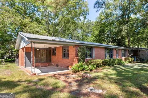 1329 Gorman Rd, Waycross, GA 31503
