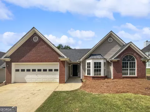 2385 Cove Lake Rd, Lithonia, GA 30058